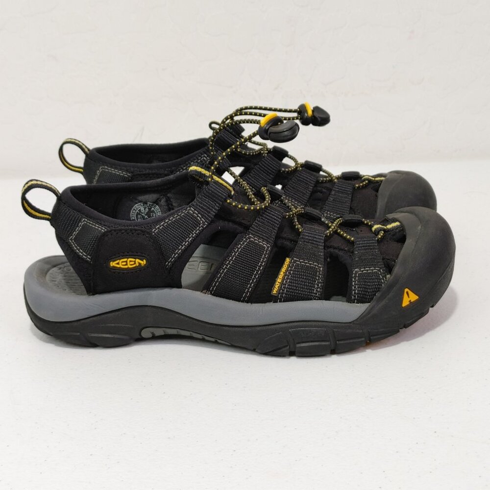 KEEN Newport H2 Black Outdoor Sandals Women's Size 8.5 Good Condition